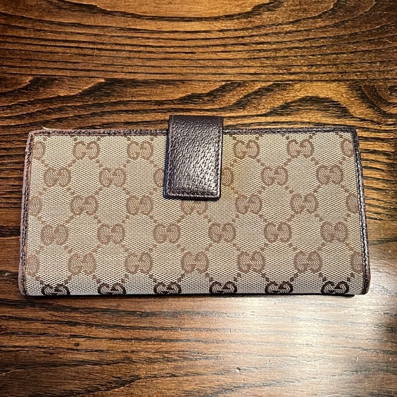 Gucci Wallet - Picture 2 of 13